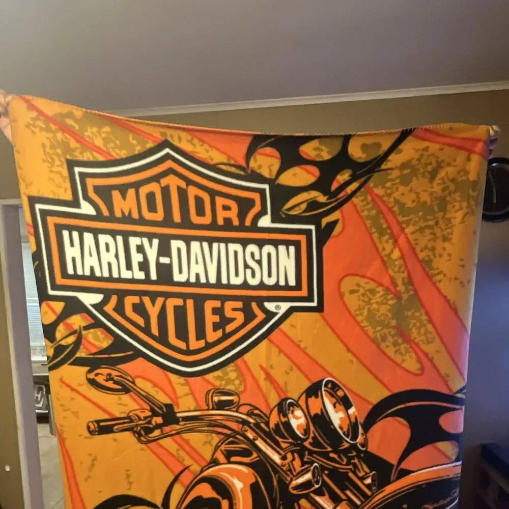 Harley-Davidson Motorcycles Graphic Print Multicolor Throw Blanket, 1pc 47 x 65